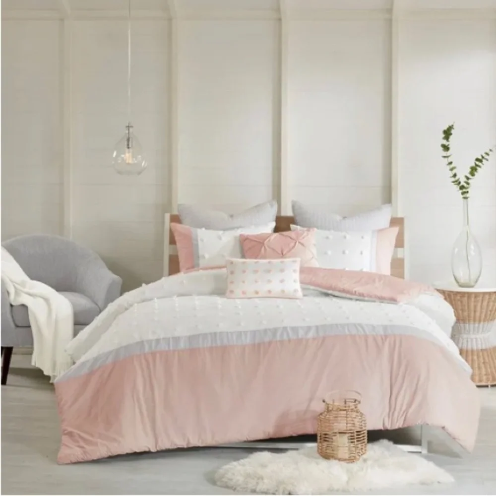 Urban Habitat 7 Piece Blush King/California King Myla Cotton Jacquard Duvet